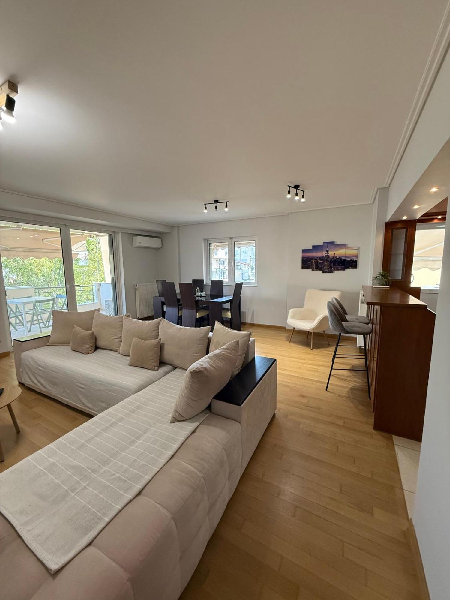 Luxury Apartment Elliniko Athene Buitenkant foto